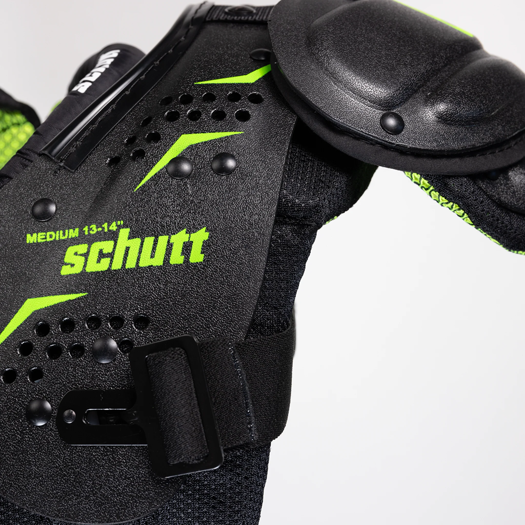 Y-FLEX YOUTH SHOULDER PADS - Image 3